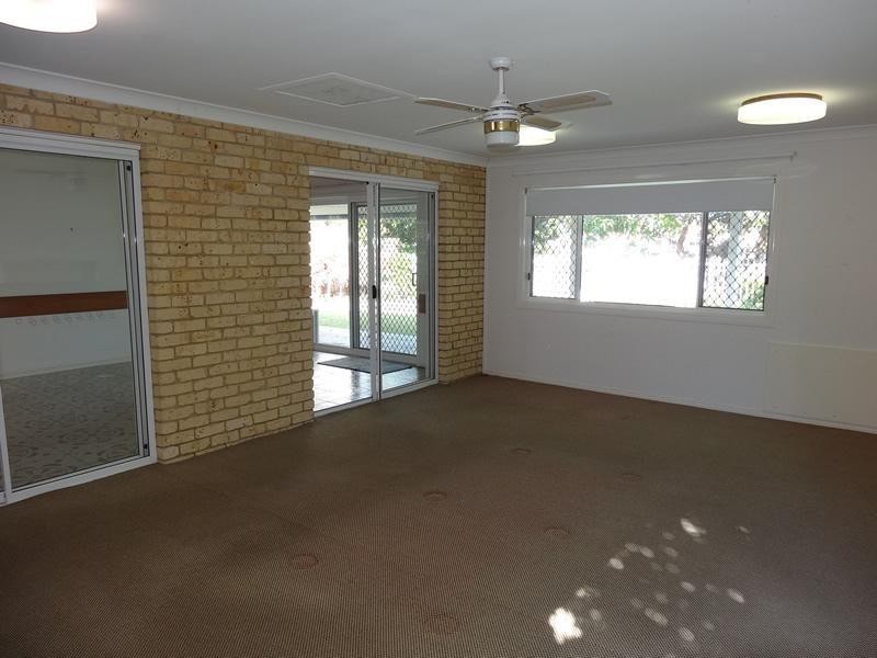 186 Morala  Avenue, Runaway Bay QLD 4216