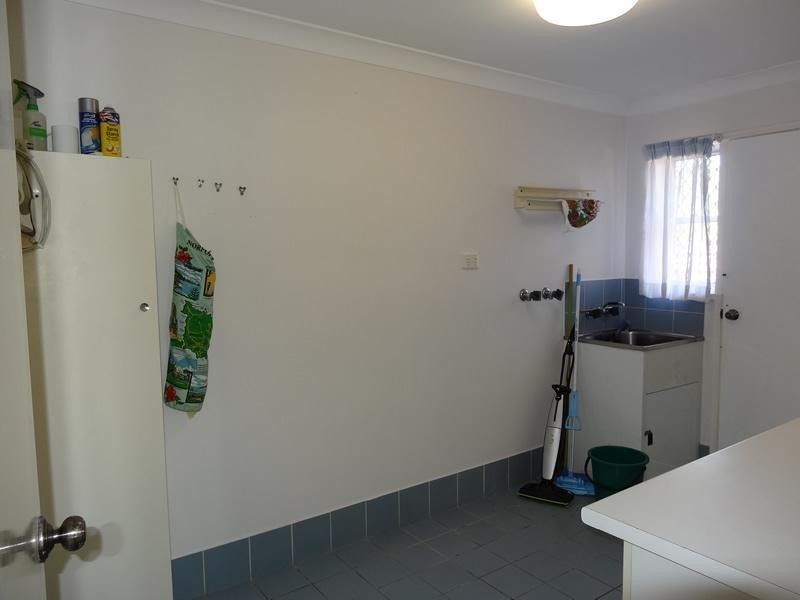 186 Morala  Avenue, Runaway Bay QLD 4216