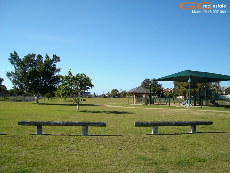 28 Hyacinth Avenue, Hollywell QLD 4216