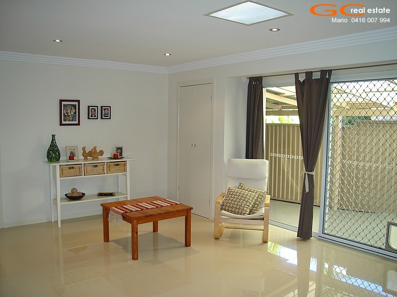 28 Hyacinth Avenue, Hollywell QLD 4216