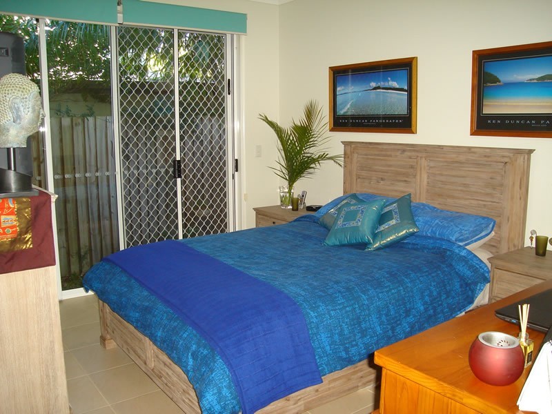 1/6 Joseph Street, Runaway Bay QLD 4216