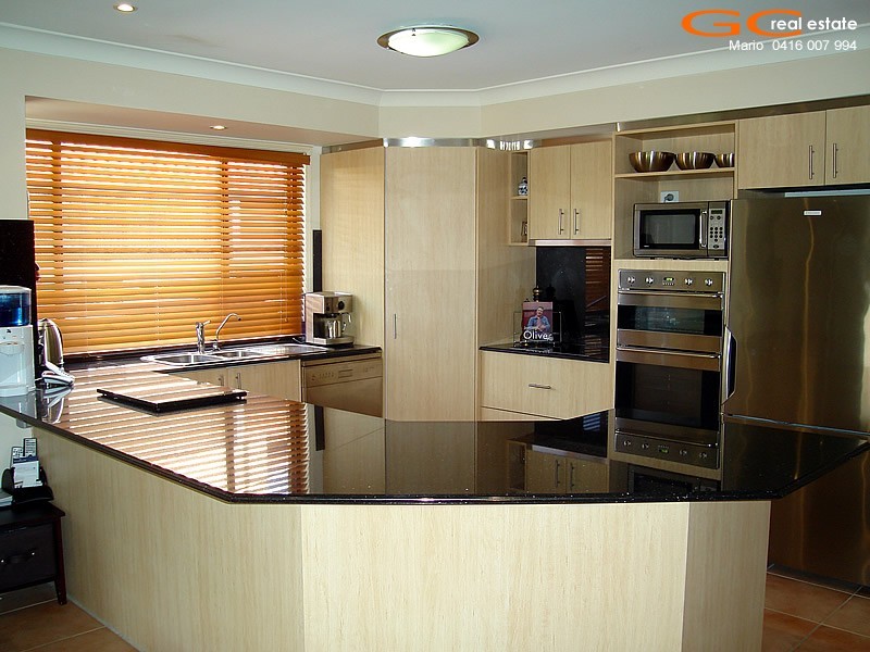 17 Grande Terrace, Monterey Keys QLD 4212