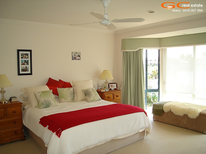 16/87 Morala Avenue, Runaway Bay QLD 4216