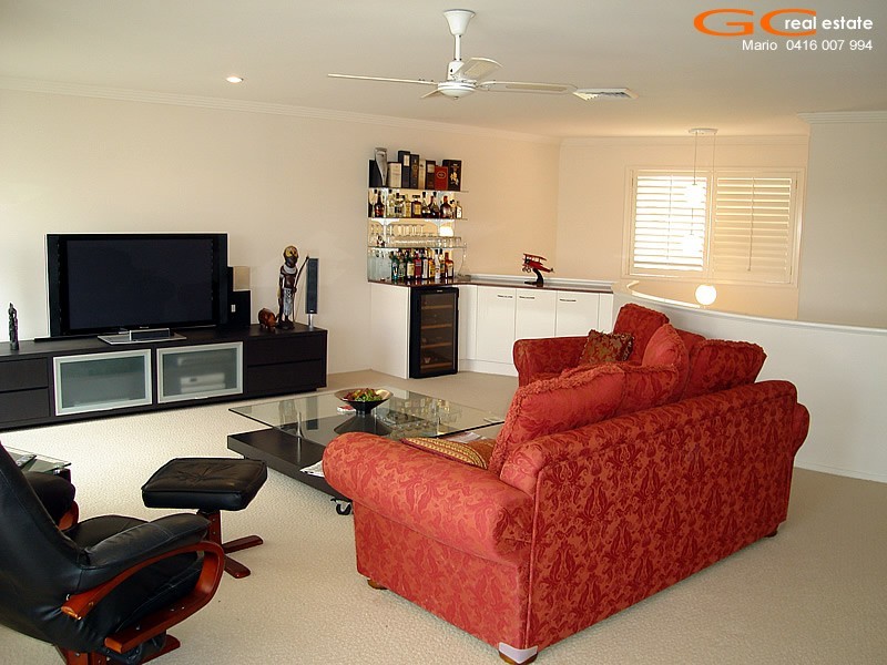 16/87 Morala Avenue, Runaway Bay QLD 4216