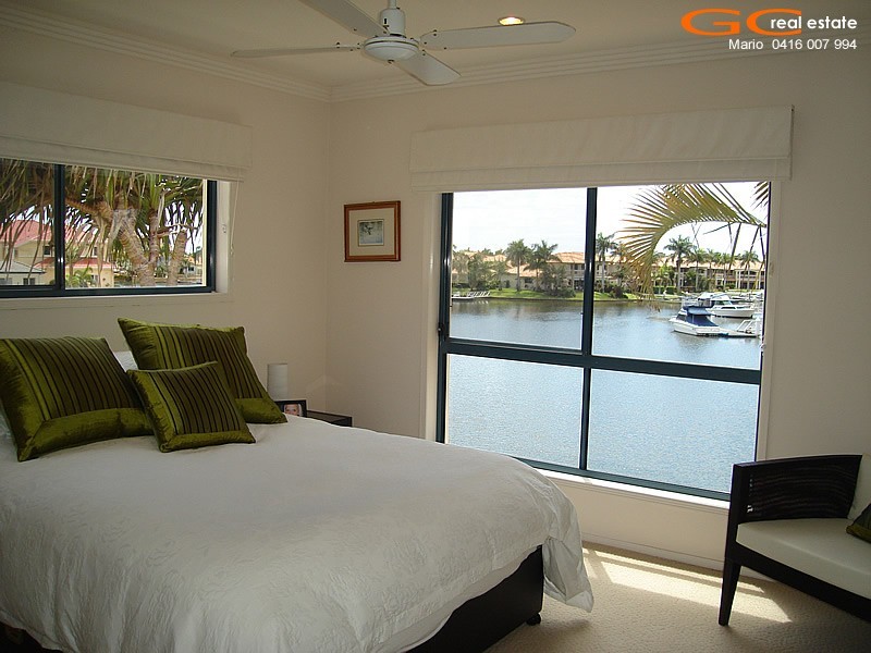 16/87 Morala Avenue, Runaway Bay QLD 4216