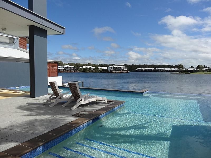 23/181 Lae Drive, Coombabah QLD 4216