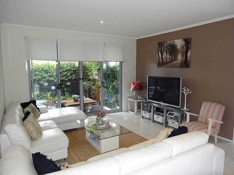 23/181 Lae Drive, Coombabah QLD 4216