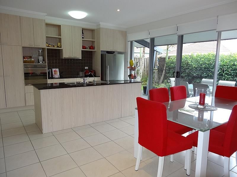 23/181 Lae Drive, Coombabah QLD 4216