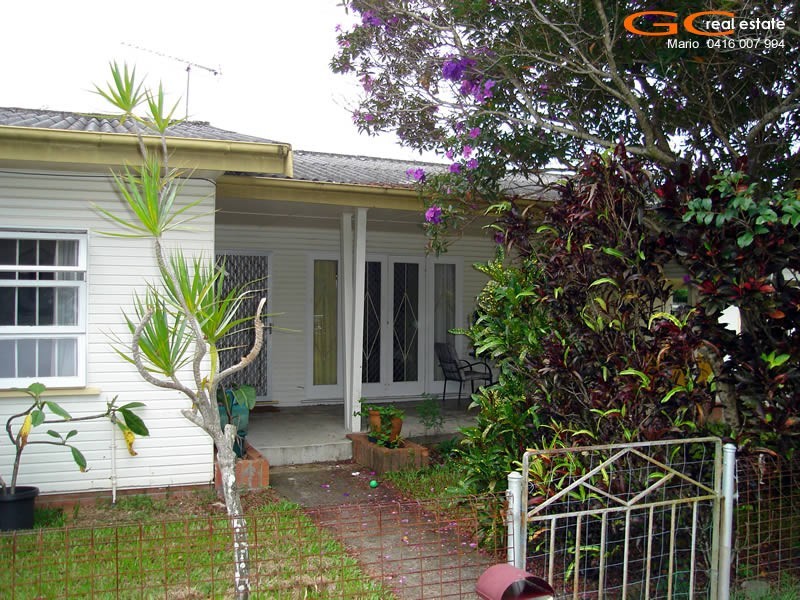 19 Nevenia Street, Labrador QLD 4215