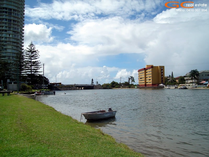 64 Morala Avenue, Runaway Bay QLD 4216