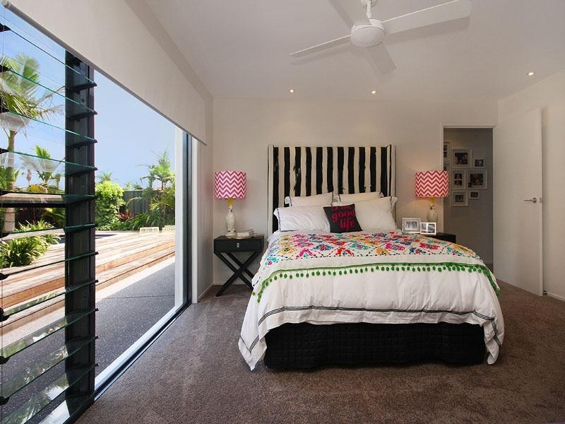 5 Ama Avenue, Runaway Bay QLD 4216