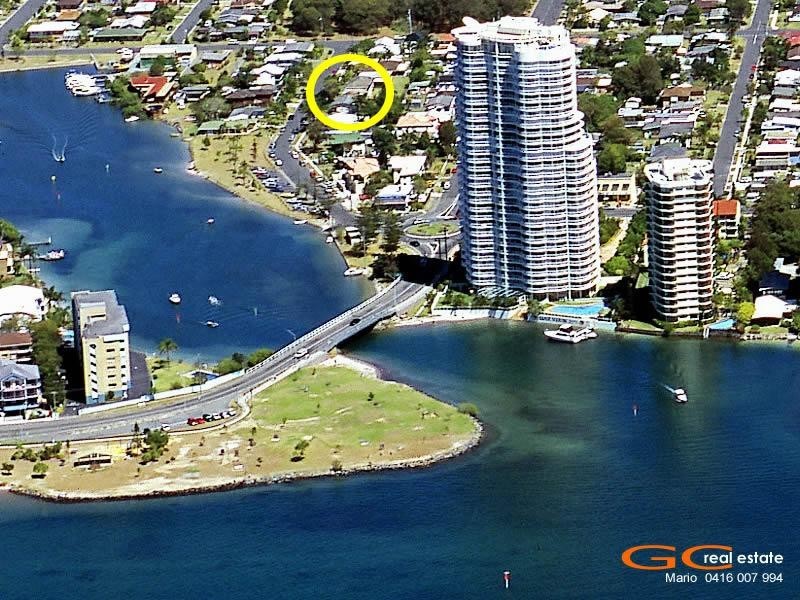 19 Ray Street, Runaway Bay QLD 4216