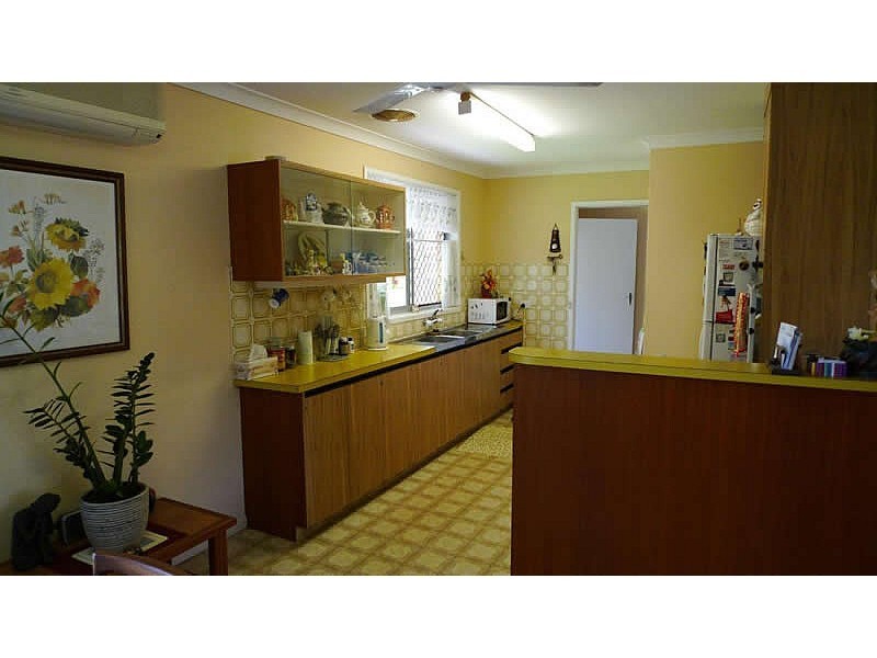 47 Ashbourne  Terrace, Biggera Waters QLD 4216