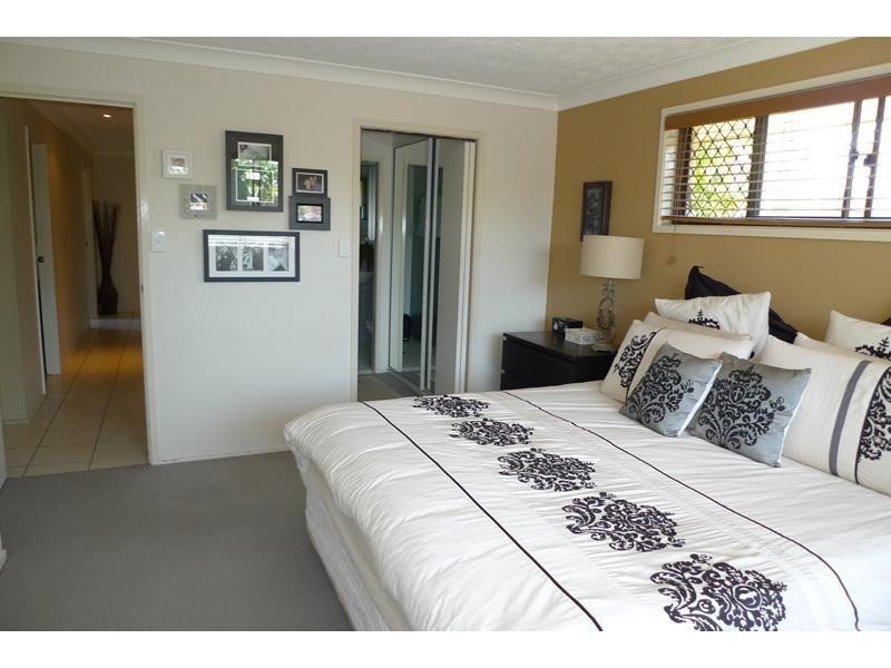 7 Statice  Avenue, Hollywell QLD 4216