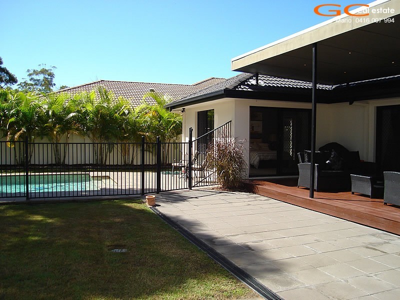 34 Petworth Court, Arundel QLD 4214