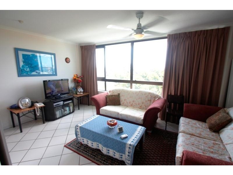 3a/114 Marine Parade, Southport QLD 4215