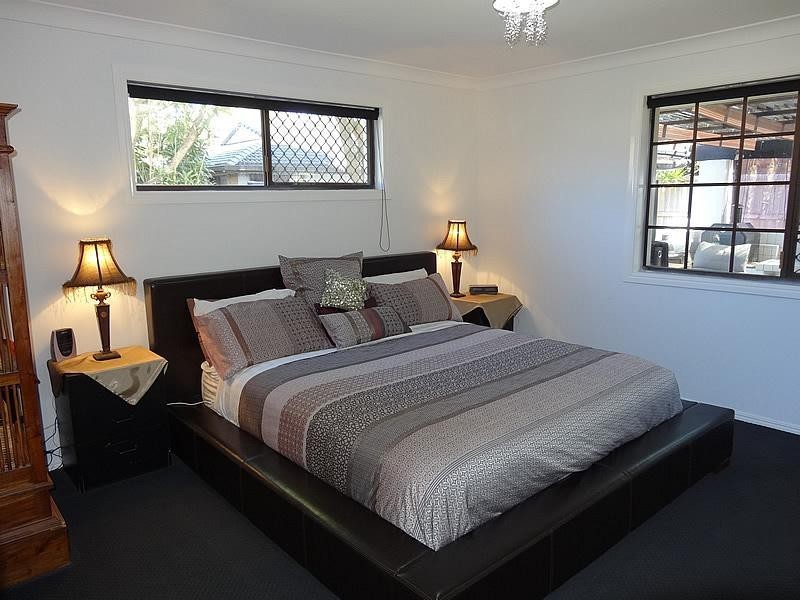 22 Sundown Drive, Paradise Point QLD 4216