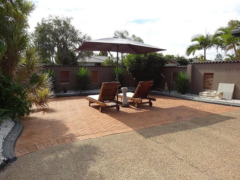 22 Sundown Drive, Paradise Point QLD 4216