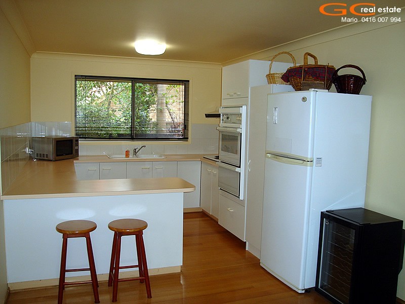 237 Morala Avenue, Runaway Bay QLD 4216