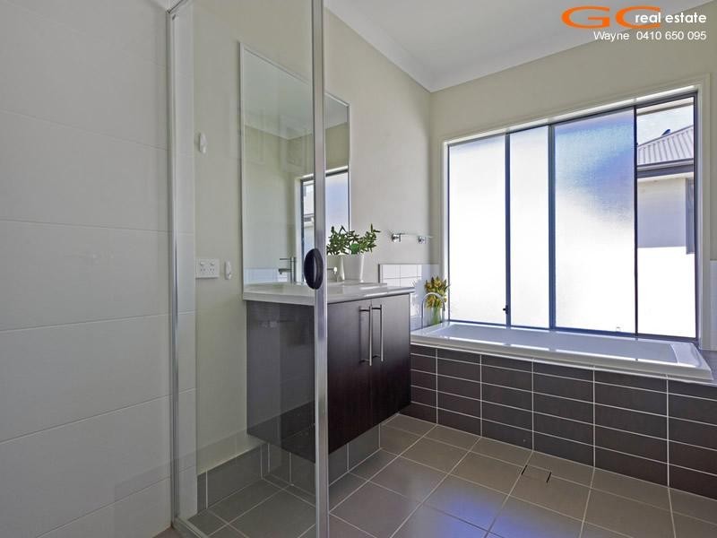 9 Palladium Boulevard, Hope Island QLD 4212