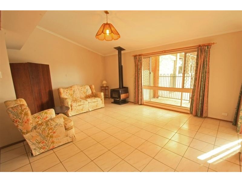 76 Oxley Drive, Paradise Point QLD 4216