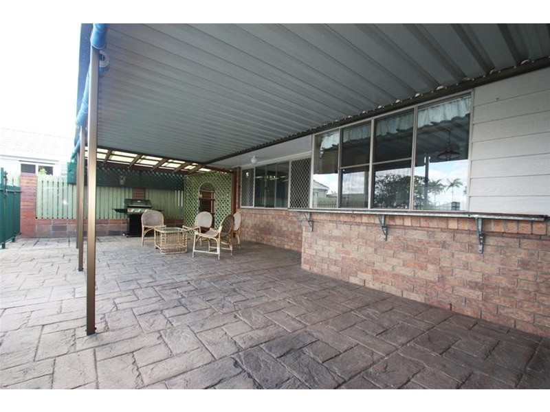 76 Oxley Drive, Paradise Point QLD 4216