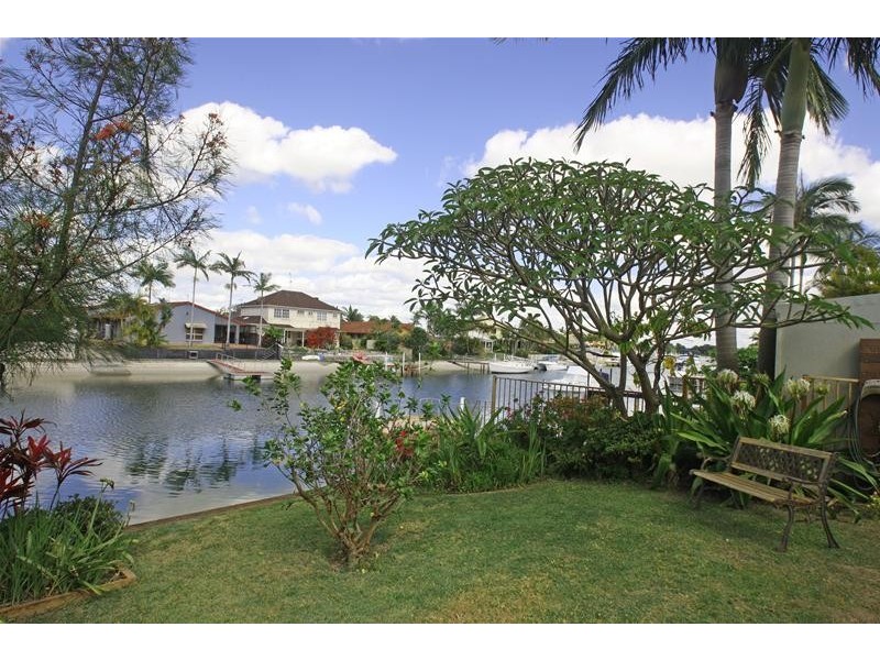 76 Oxley Drive, Paradise Point QLD 4216