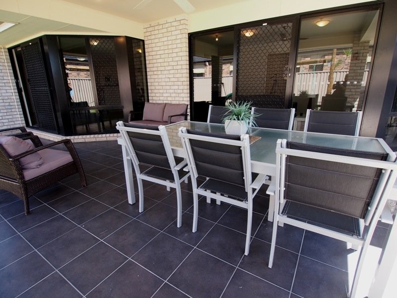 6 Costa Del Sol Avenue, Coombabah QLD 4216