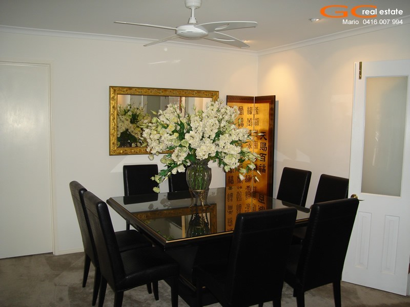 34 Shinnecock Close, Hope Island QLD 4212