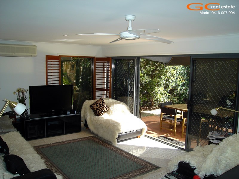 34 Shinnecock Close, Hope Island QLD 4212