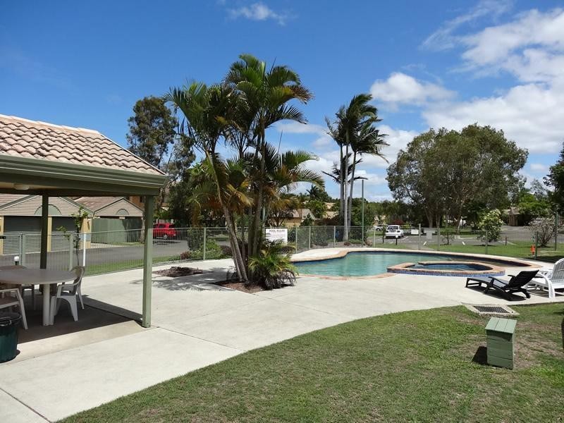 32/469 Pine Ridge Road, Runaway Bay QLD 4216