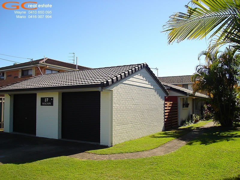 1/37 Milton Avenue, Paradise Point QLD 4216