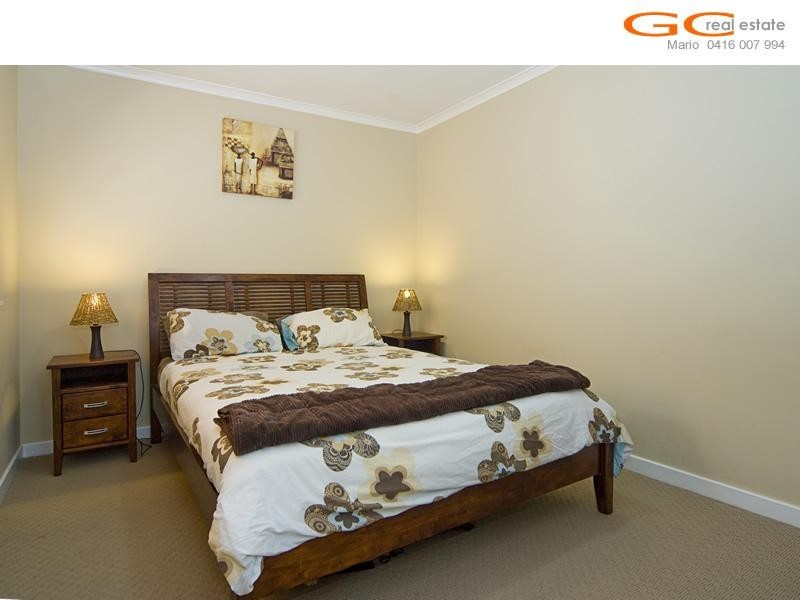 33/3 Marina Crescent, Hollywell QLD 4216