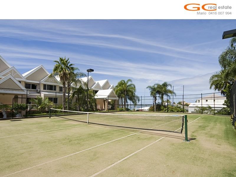 33/3 Marina Crescent, Hollywell QLD 4216