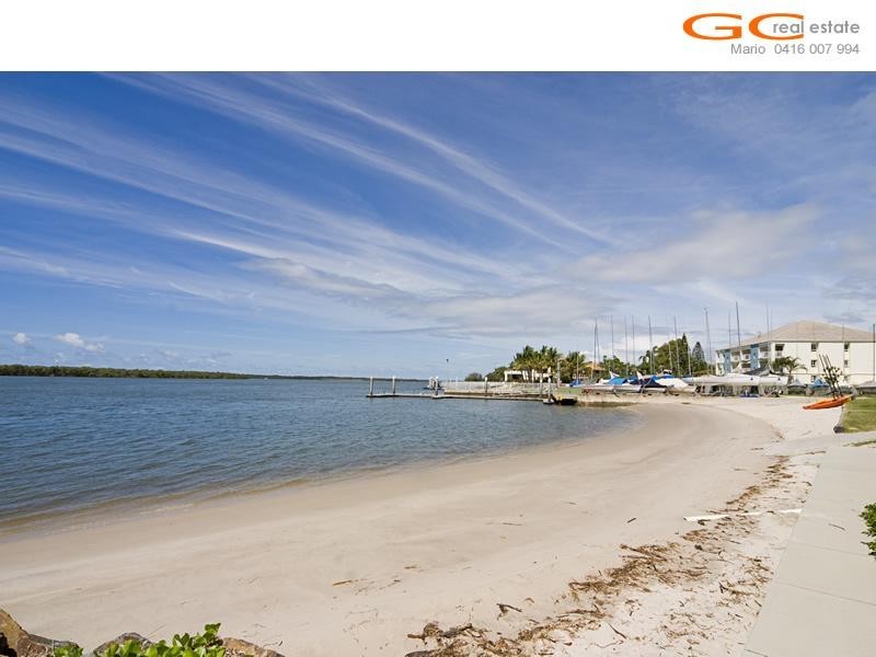 33/3 Marina Crescent, Hollywell QLD 4216