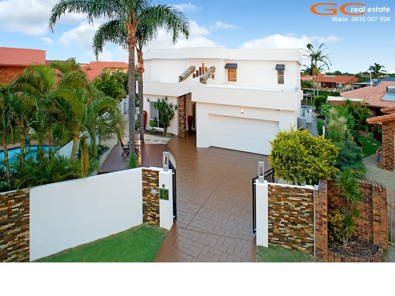 15 Smugglers Place, Runaway Bay QLD 4216