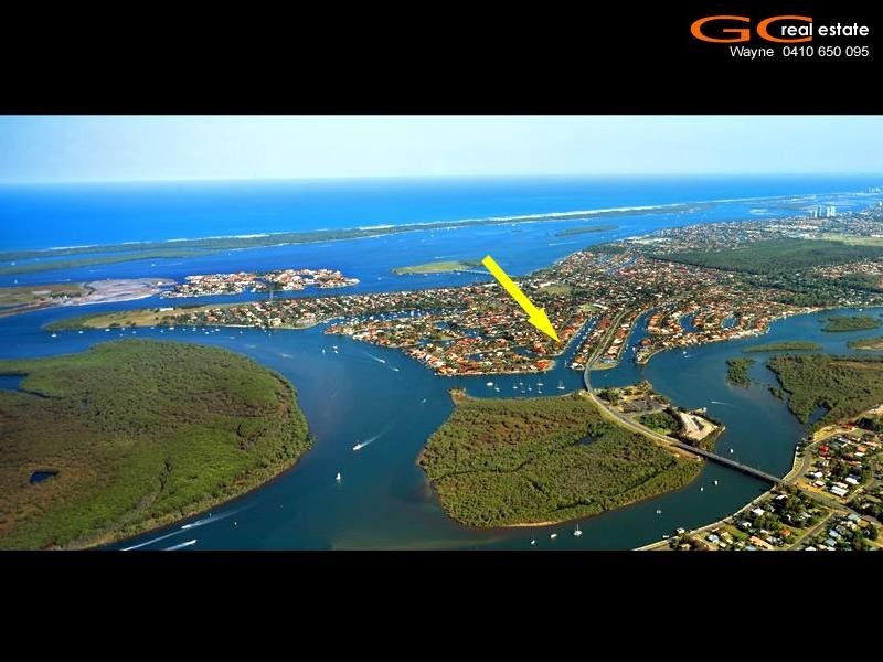6 Bass Place, Paradise Point QLD 4216
