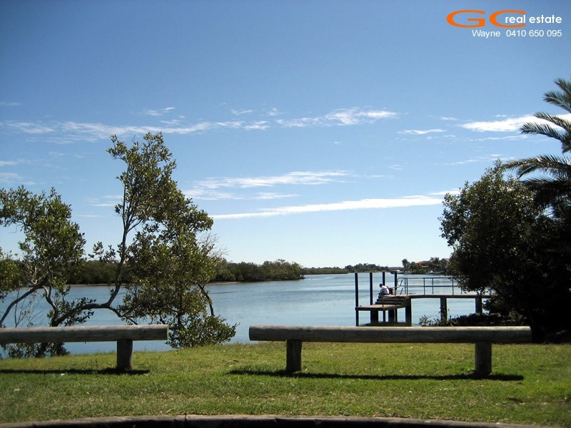 61 Turana Street, Coombabah QLD 4216