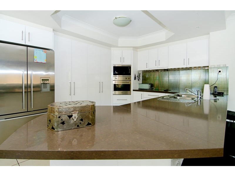 18 Costa Del Sol Avenue, Coombabah QLD 4216