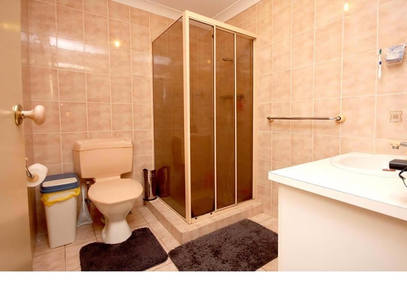 36 Simbai  Street, Runaway Bay QLD 4216