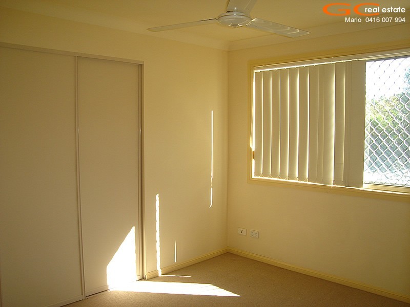 2/113 Pohlman Street, Southport QLD 4215