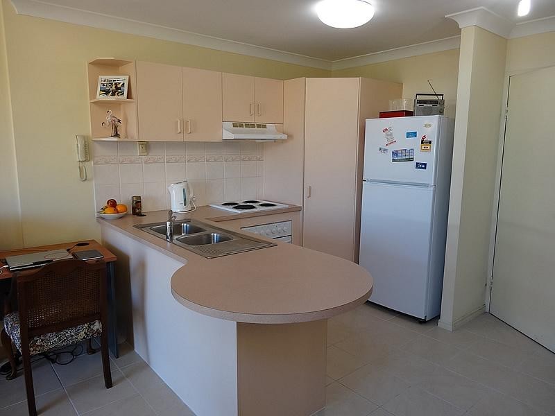 12/143 Frank Street, Labrador QLD 4215