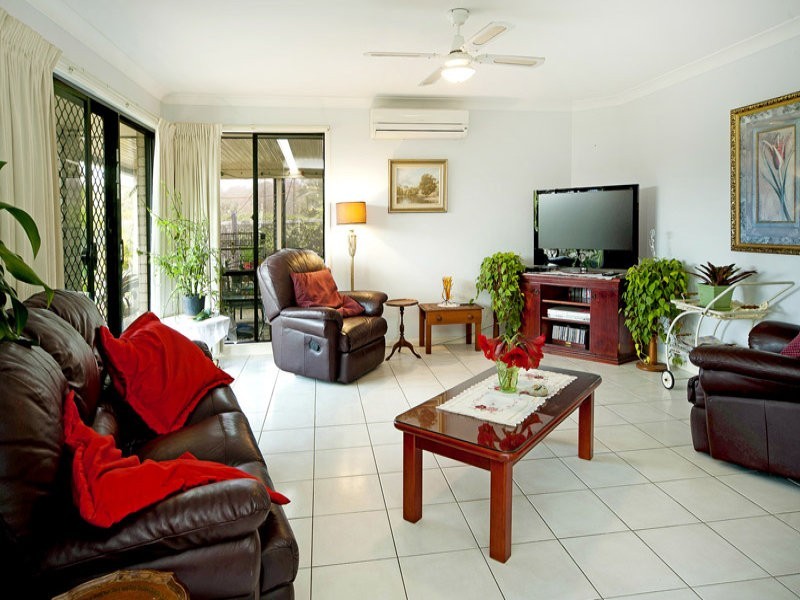 6 Heather Drive, Upper Coomera QLD 4209