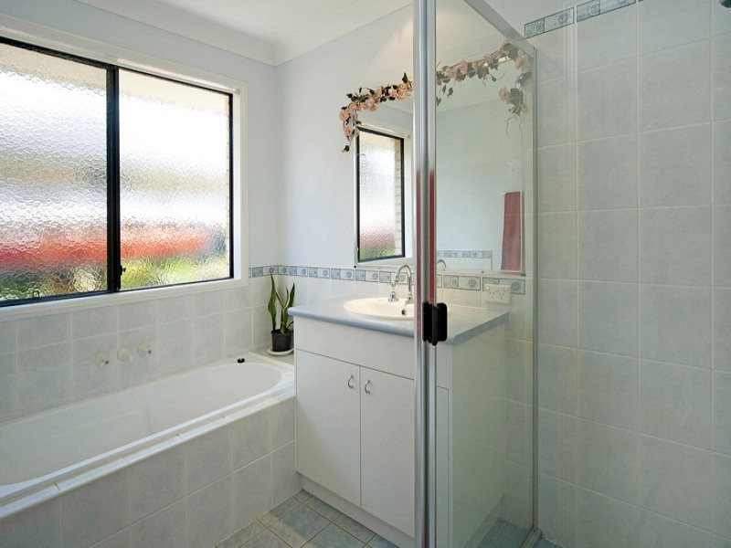 6 Heather Drive, Upper Coomera QLD 4209