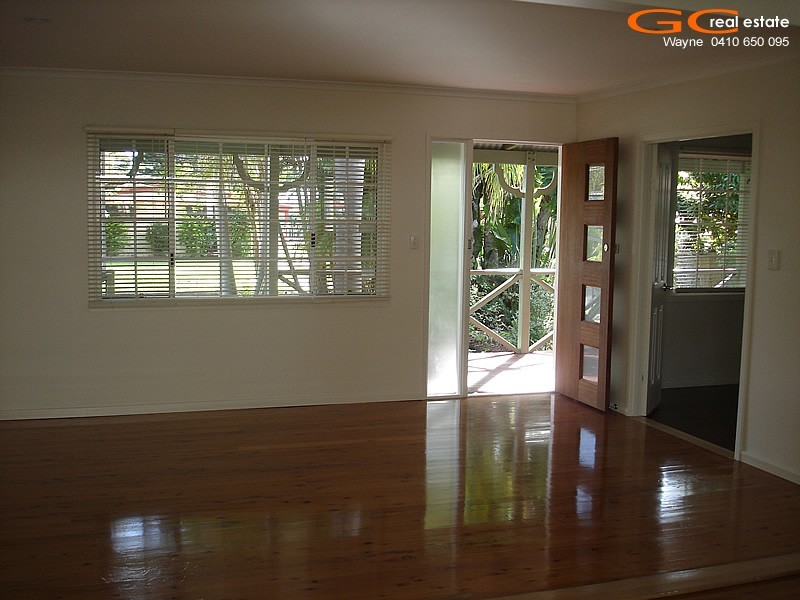 48 Clam Street, Runaway Bay QLD 4216