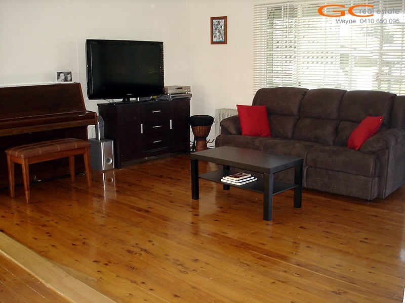 48 Clam Street, Runaway Bay QLD 4216