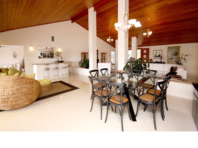 37 Cockleshell  Court, Runaway Bay QLD 4216