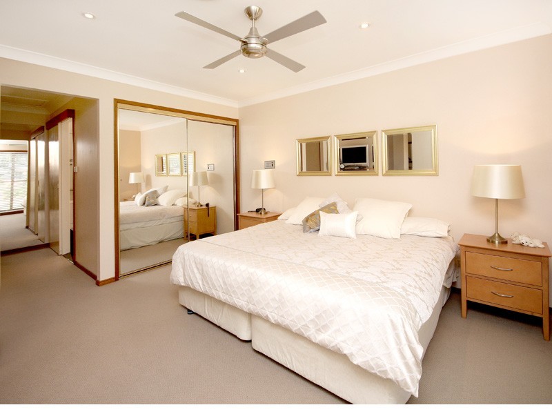 37 Cockleshell  Court, Runaway Bay QLD 4216