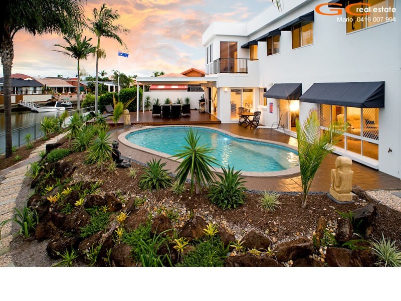 15 Smugglers Place, Runaway Bay QLD 4216