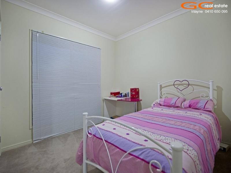 27 Rhodium Crescent, Hope Island QLD 4212